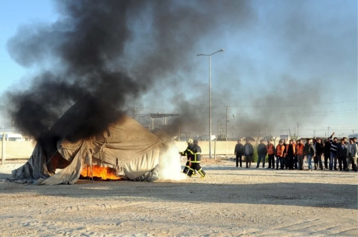 Akçakale Süleyman Şah Çadır Kentte Yangın Tatbikatı Yapıldı