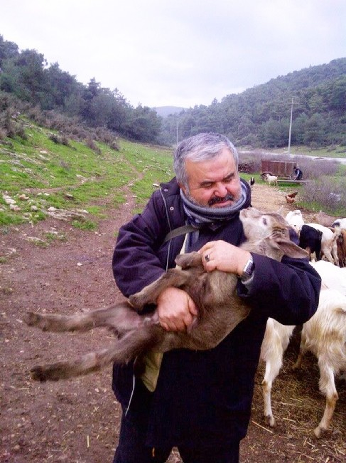 Torbalı\'lı Gazeteci Ali Deniz Vefa Borcunu Ödeyecek
