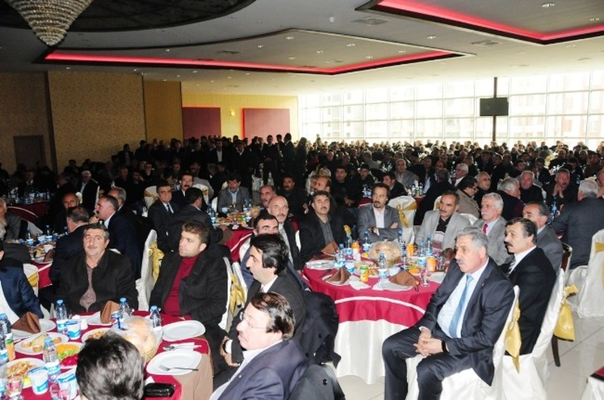 Vanlı Şoförler Yemekte Buluştu