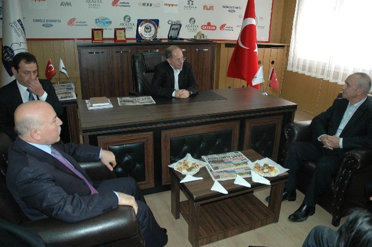 AK Parti Büyükşehir Belediye Başkan Adayı Sekmen\'den Dagc ve Egc\'ye Ziyaret