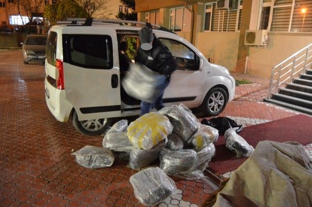 Batman ve Diyarbakır\'da Uyuşturucu Operasyonu
