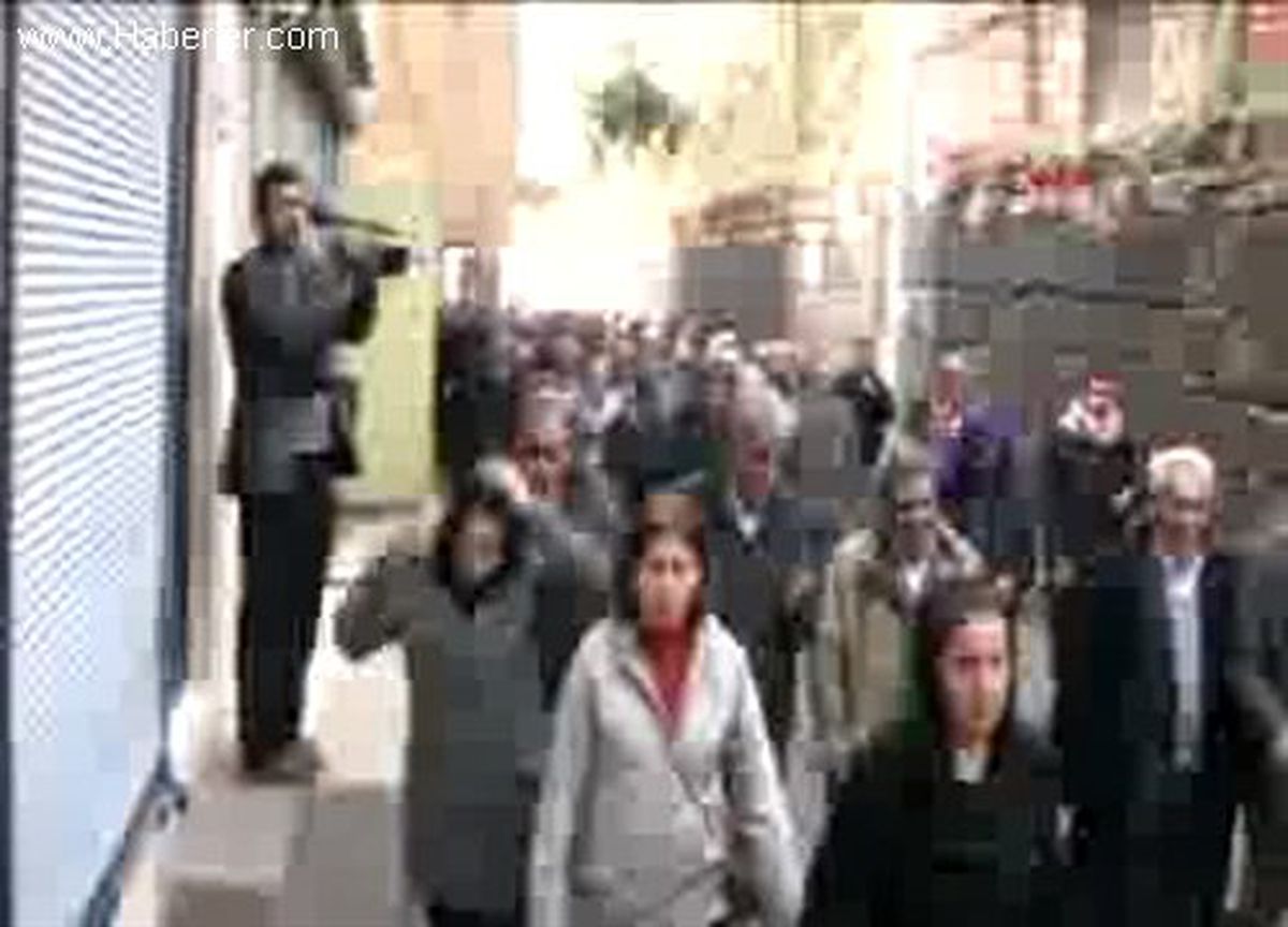 BDP\'den, Şanlıurfa ve Viranşehir\'de Protesto Gösterisi