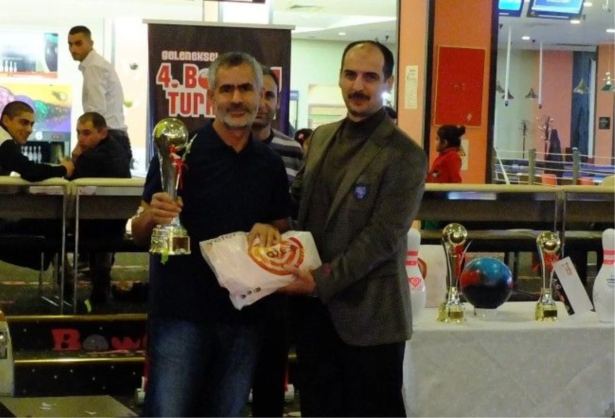 Bowlingde Sezonun Son Turnuvası Ankara\'da Yapıldı