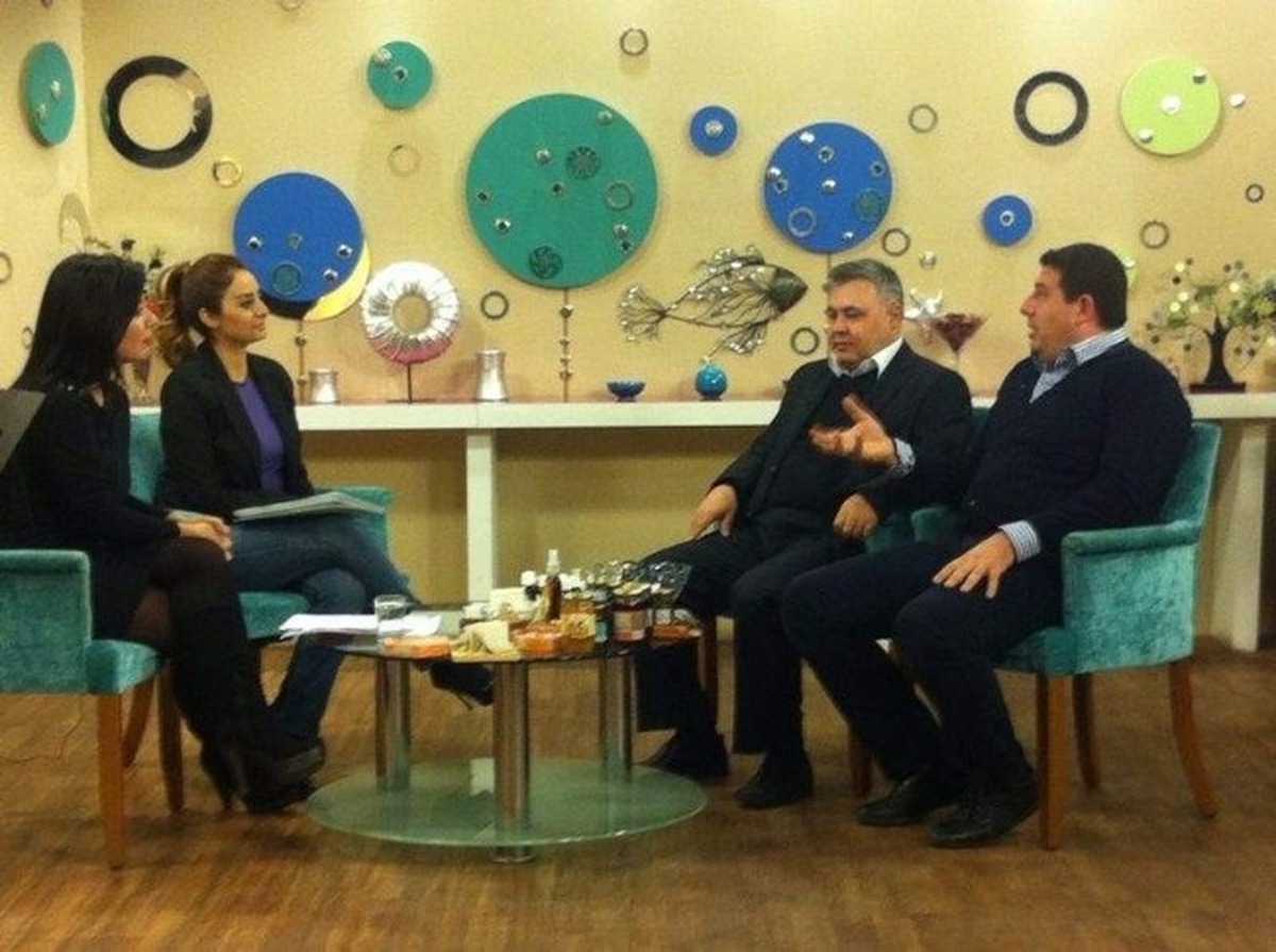 Ege Lokman\'dan Saç Dökülmesini Önleyecek Öneriler