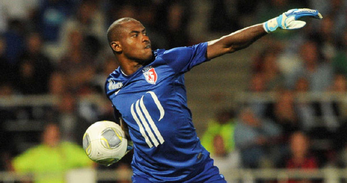 Enyeama 1061 Dakika Dayanabildi