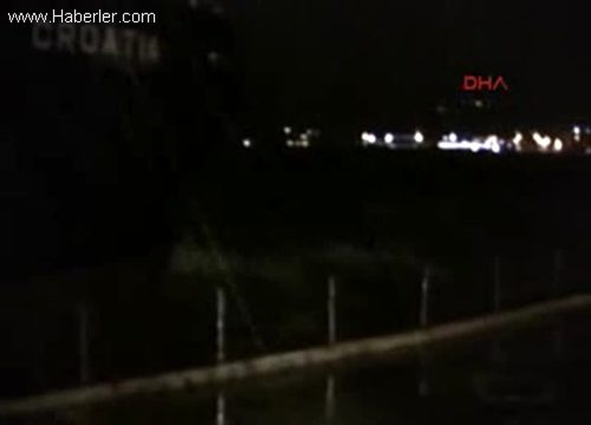 Ereğli\'de Kuru Yük Gemisi Karaya Oturdu