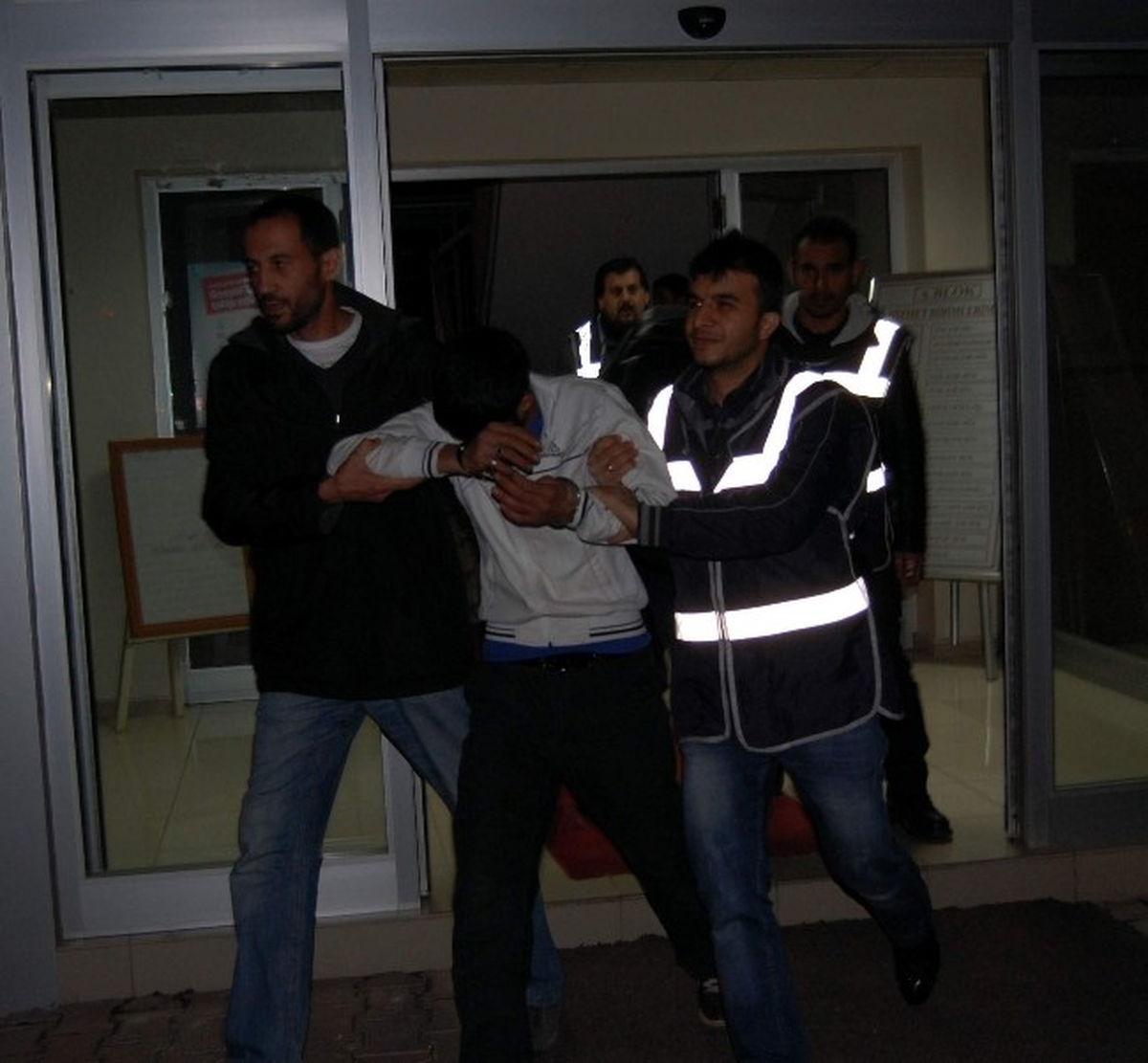 Hırsızlık Çetesi Çökertildi