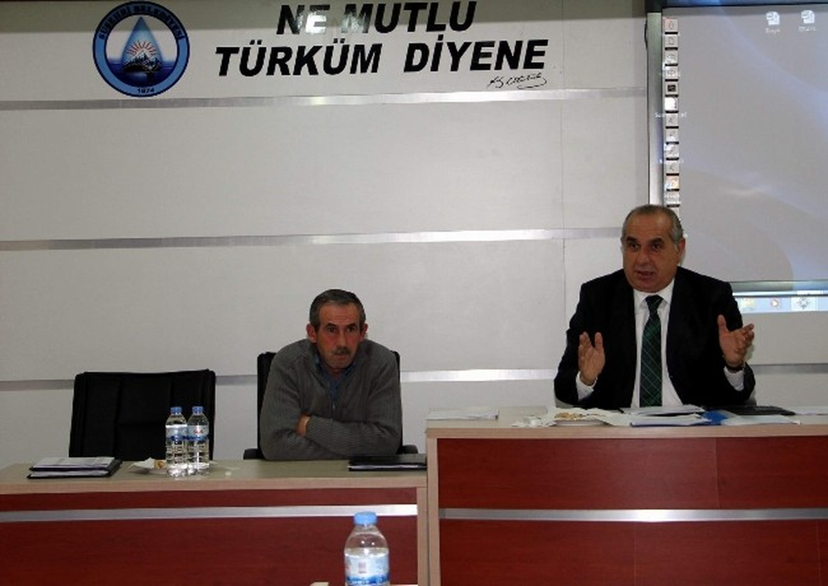 Suşehri Belediye Başkanı Sel, Meclis Üyelerini Bilgilendirdi