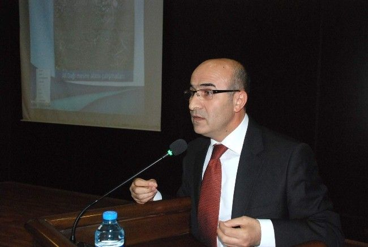 Validen Kamu İnşaatları Uyarısı