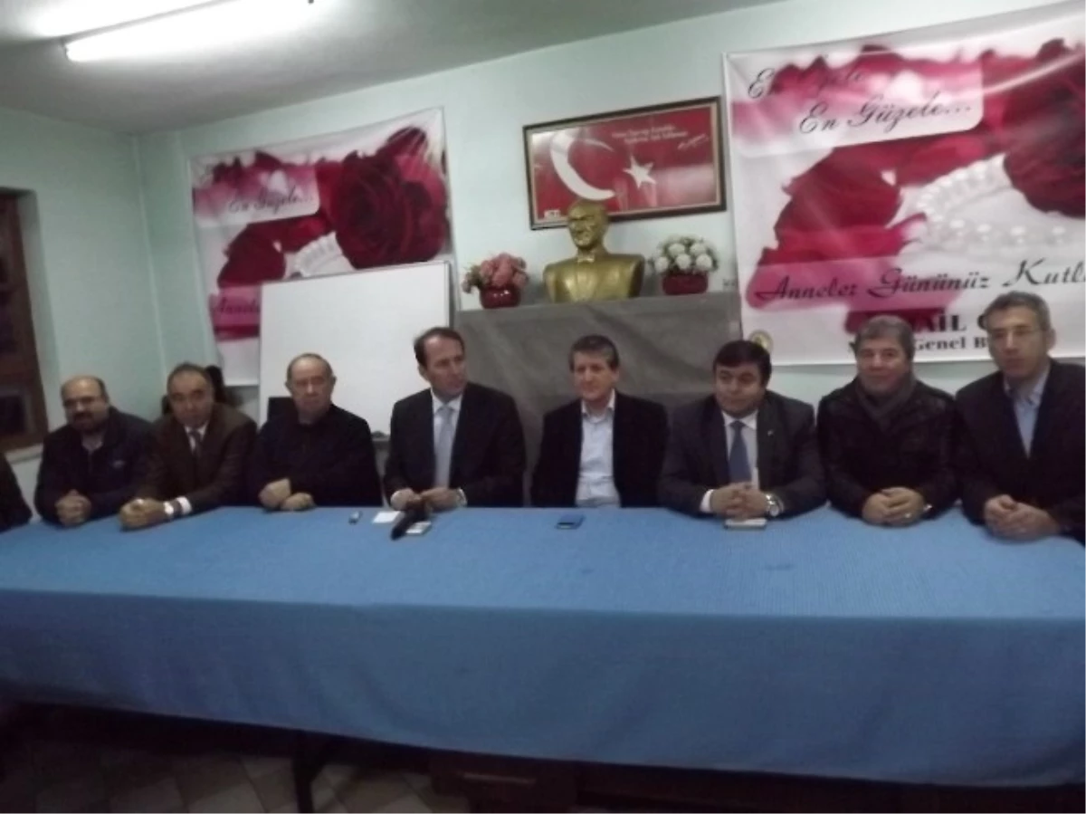AK Parti Büyükşehir Başkan Adayı Karacan Esip\'i Ziyaret Etti