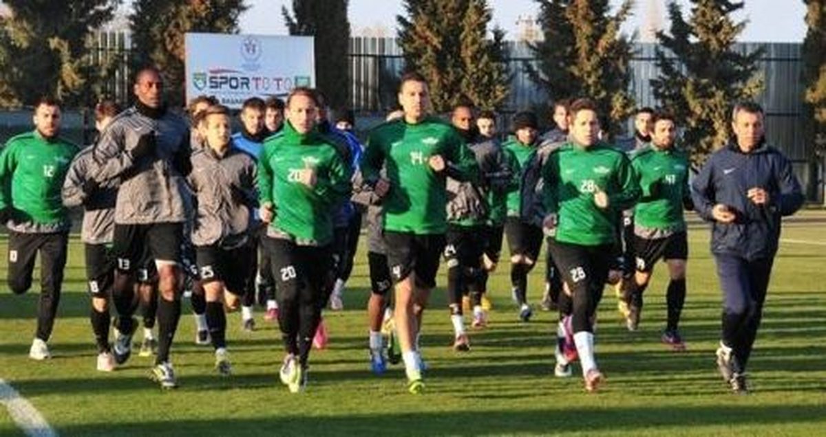 Akhisar Belediyespor\'da Sakatlar Can Sıkıyor