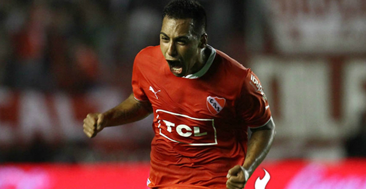 Arjantin'de Vidal, 60 Metreden Gol Attı