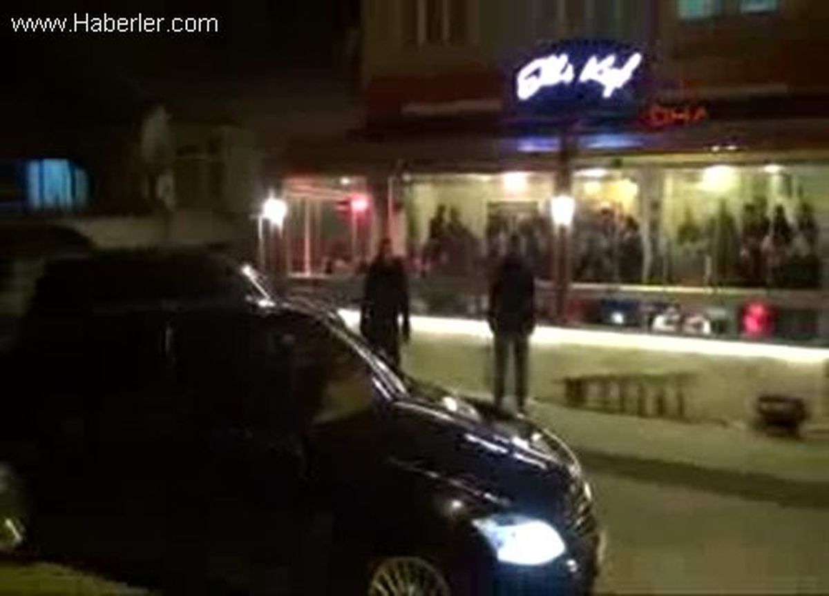 Bakan Kılıç\'ın Yurt Ziyaretinde Arbede