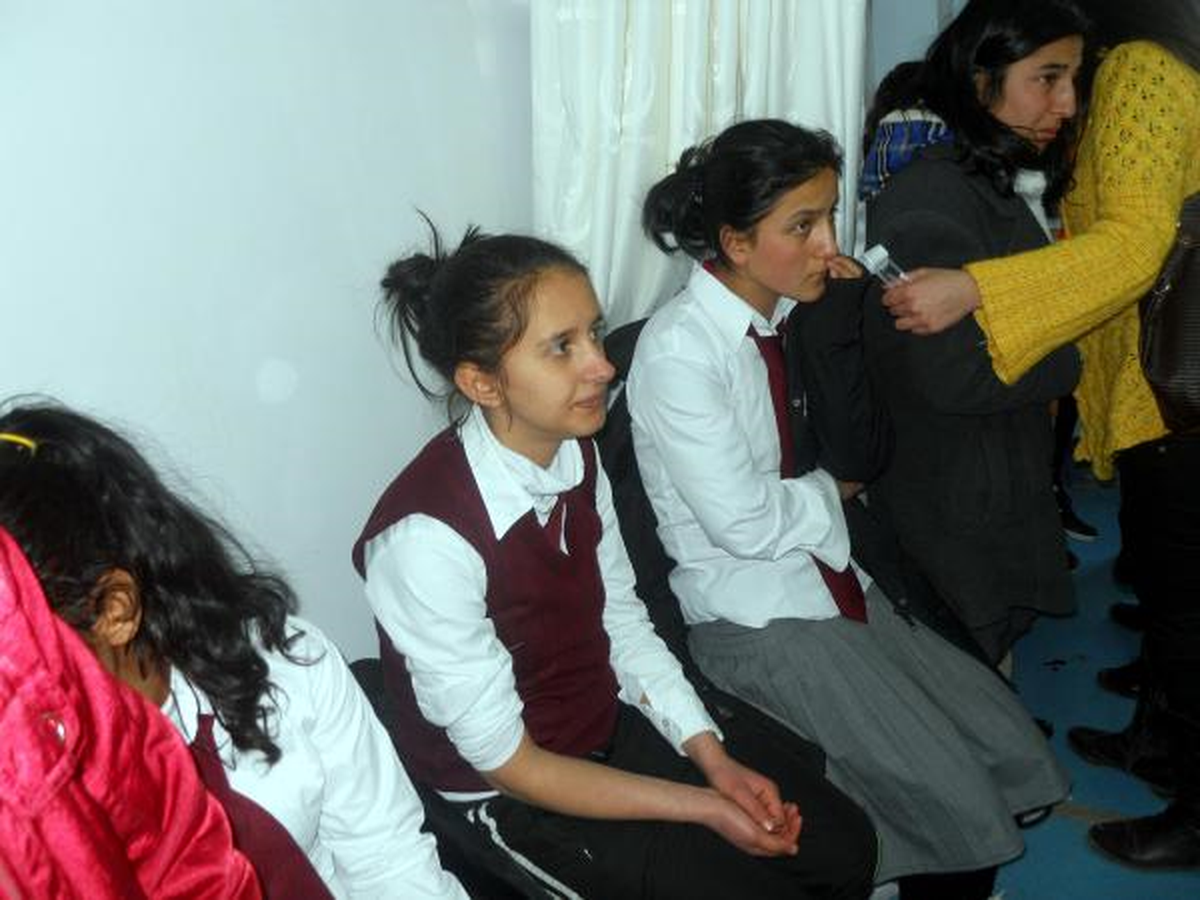 Balık Yiyen Öğrenciler Hastanelik Oldu