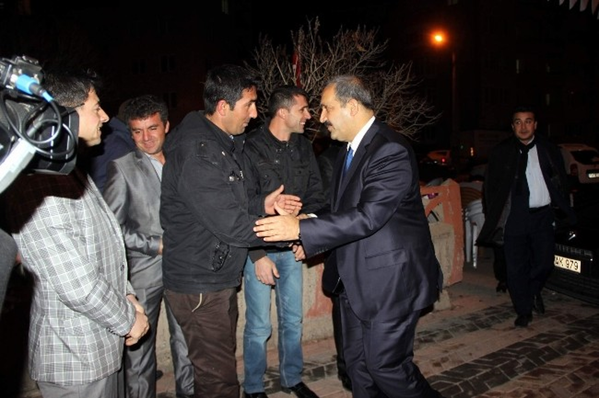 Başkan Ürgüp, Gümüşdereliler Sosyal Yardımlaşma ve Dayanışma Derneğini Ziyaret Etti