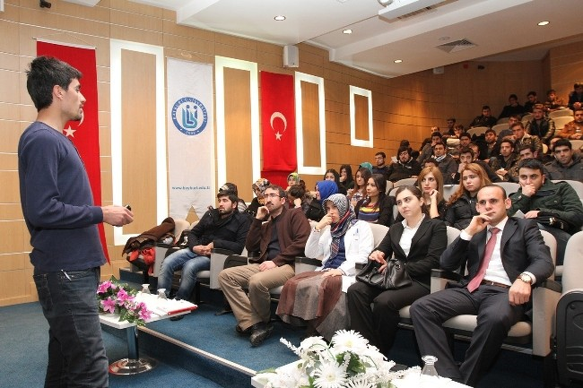 Bayburt Üniversitesinde Mesleki Eğitim Semineri Düzenlendi