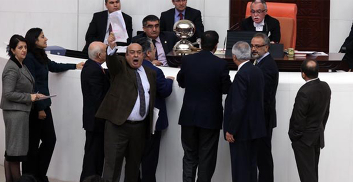 BDP'nin Kürdistan İfadesi Bütçe Kitapçığı'ndan Çıkarıldı