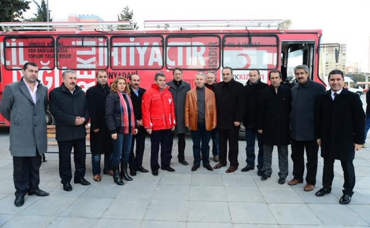 Beylikdüzü\'nde Kan Bağışına Yoğun İlgi