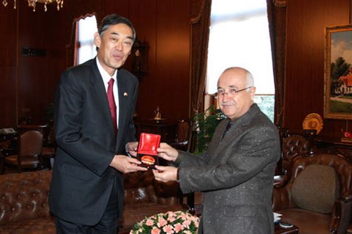 Çiçek, Japonya Büyükelçisi Yokoi\'yi Kabul Etti
