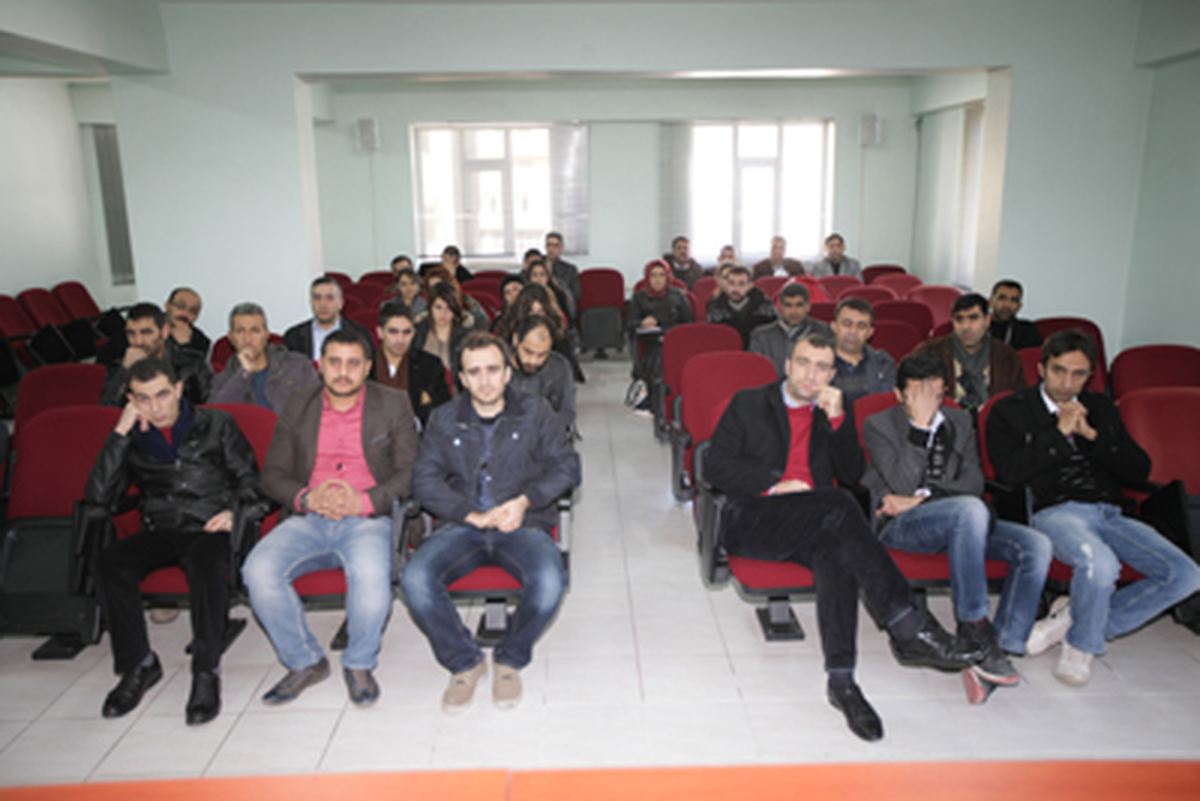 Diyarbakır\'da Genç Girişimci Eğitimi Başladı
