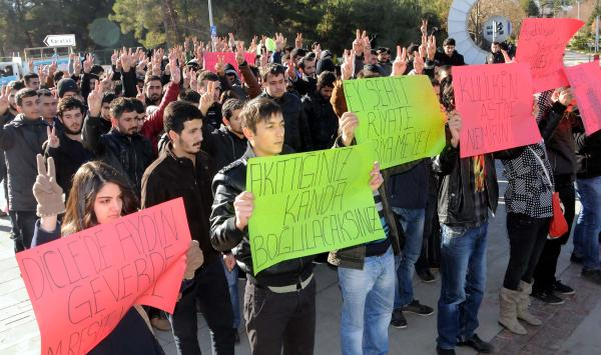 Gaziantep Üniversitesi\'nde \'Yüksekova\' Eylemi