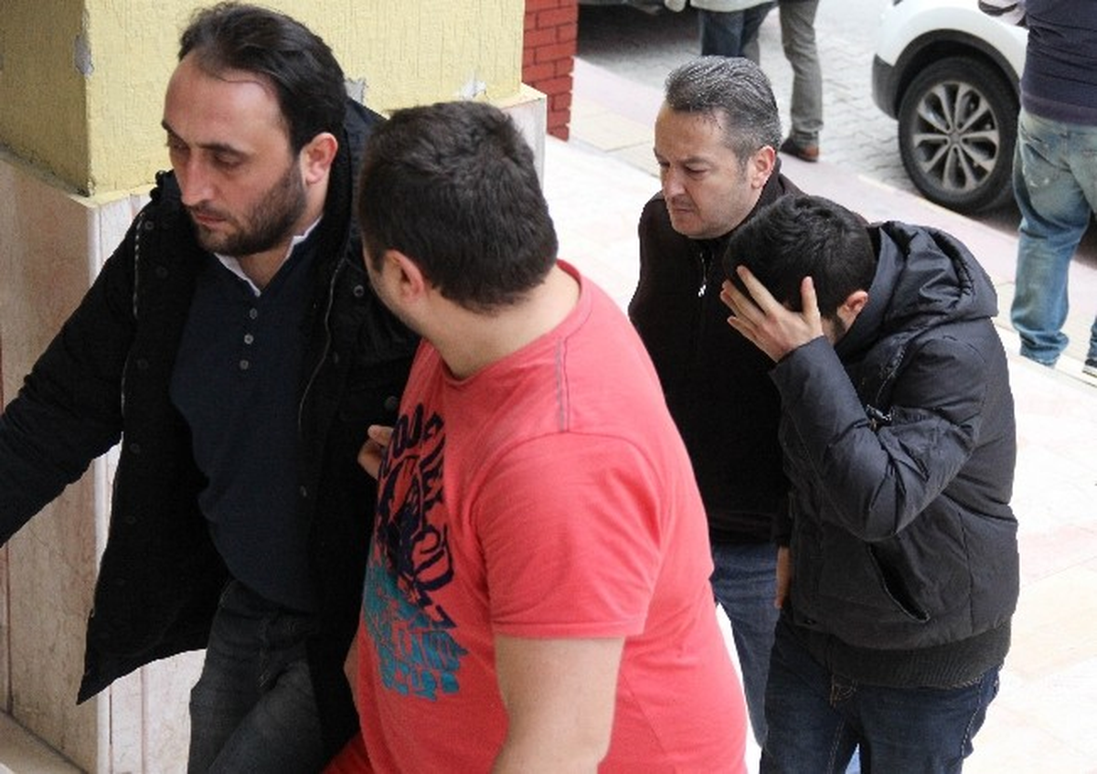 Samsun\'da Günlük Kiralık Eşyalı Eve Fuhuş Baskını: 3 Gözaltı