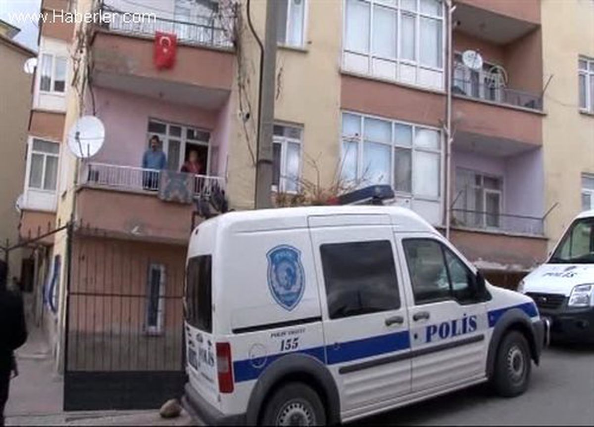 Havalandırma boşluğuna düşen kişi öldü