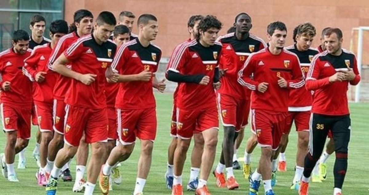 Kayserispor Yenileme Antrenmanı Yaptı
