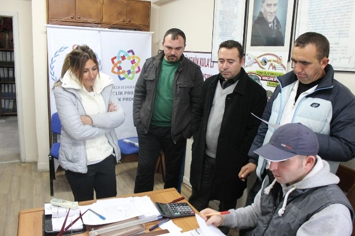 Kula\'da Okullararası Ödüllü Spor Yarışmaları Kura Çekimi Yapıldı