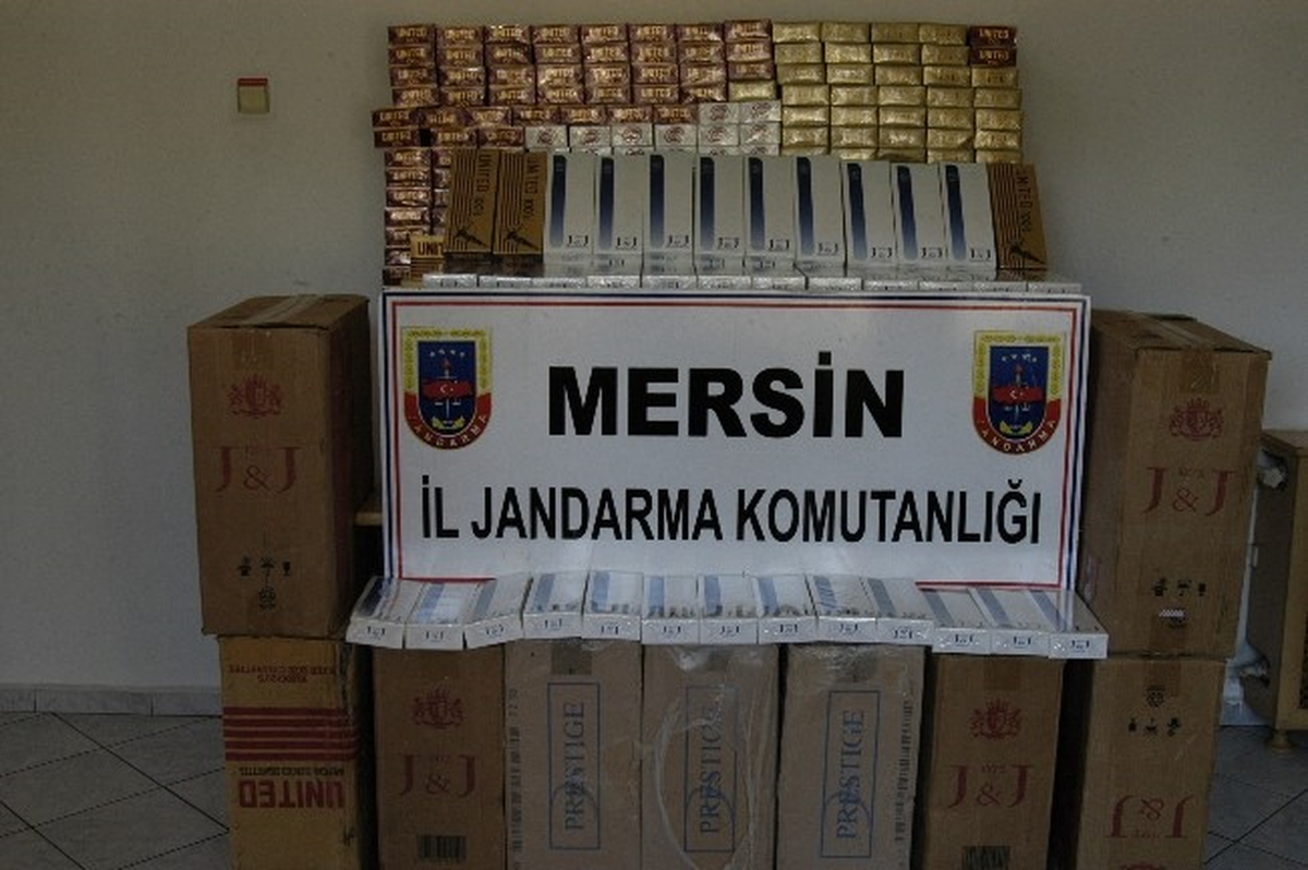 Mersin\'de Kaçak Sigara Operasyonu
