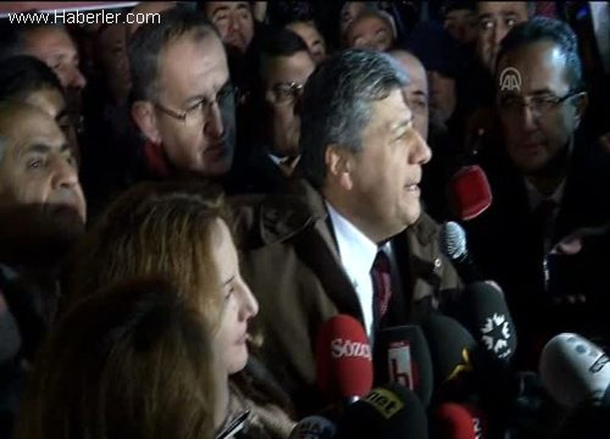 Mustafa Balbay, tahliye edildi (2)