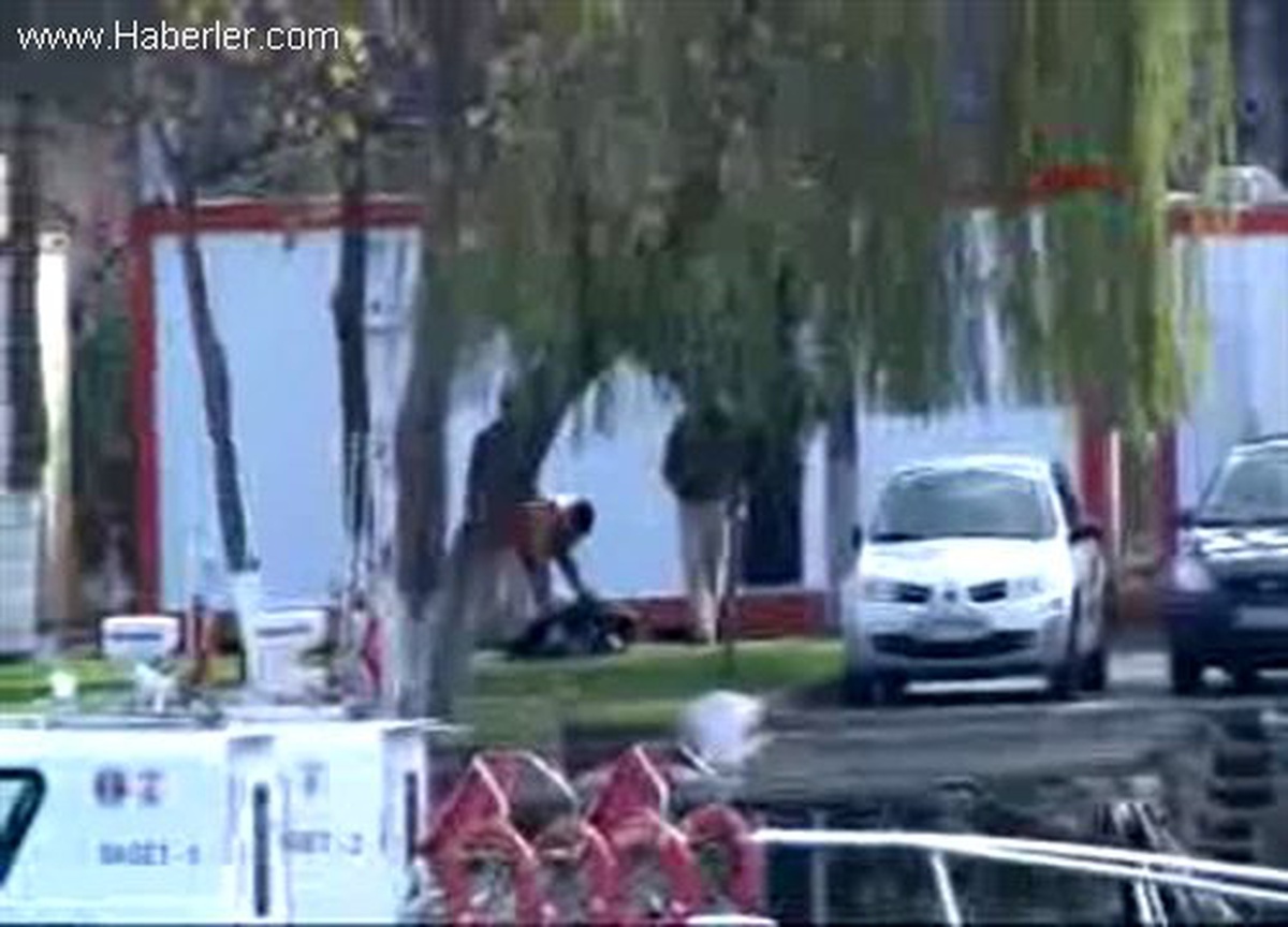 Otomobiliyle Geldiği Köprüden Atlayarak İntihar Etti