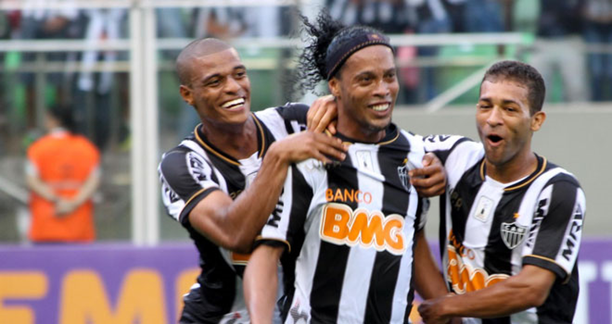 Ronaldinho Gollerle Döndü