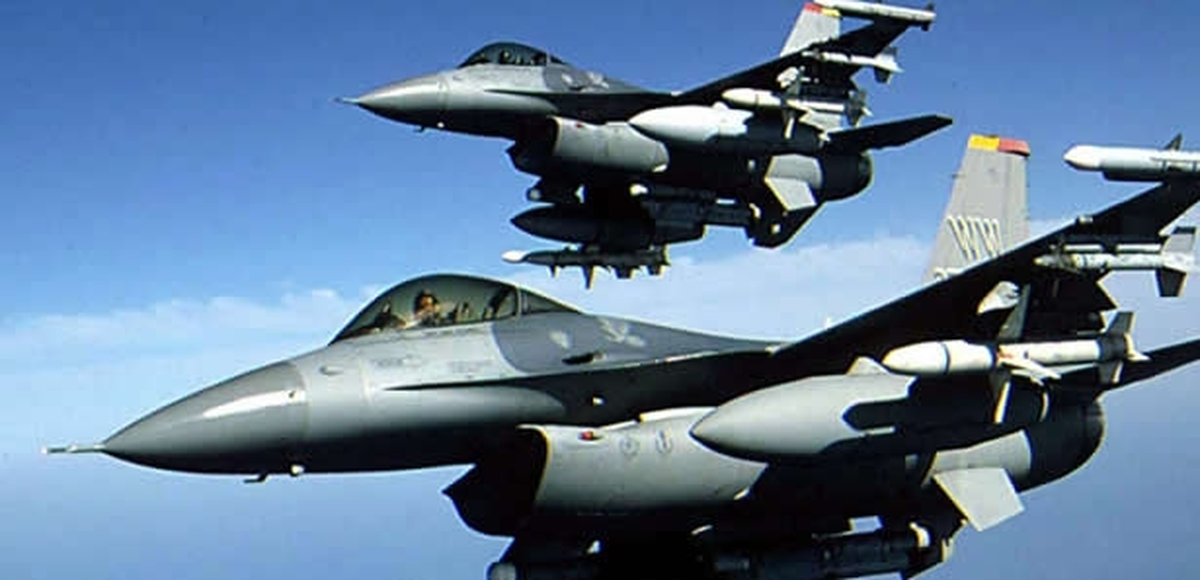 Suriye Uçağı Türkiye\'ye Yöneldi, F-16\'lar Havalandı