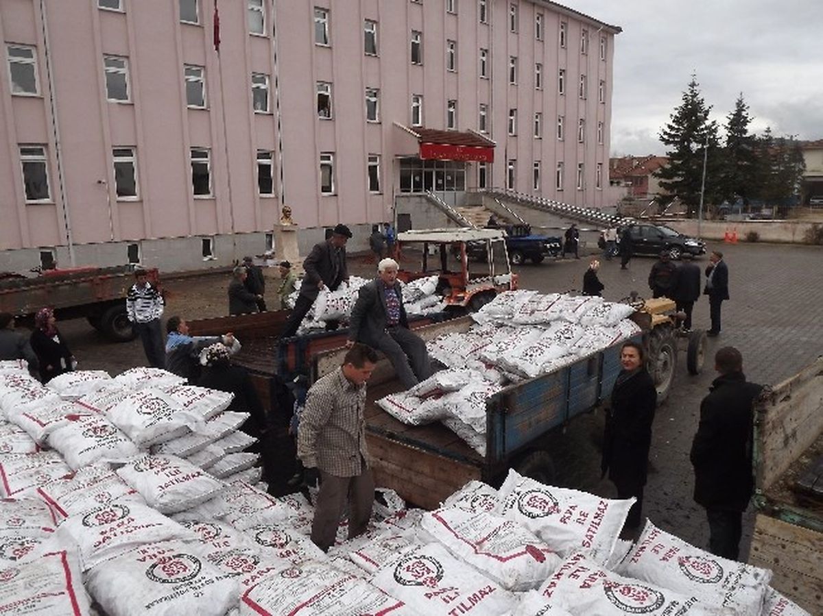 Sydv\'den 230 Aileye 300 Ton Kömür Yardımı
