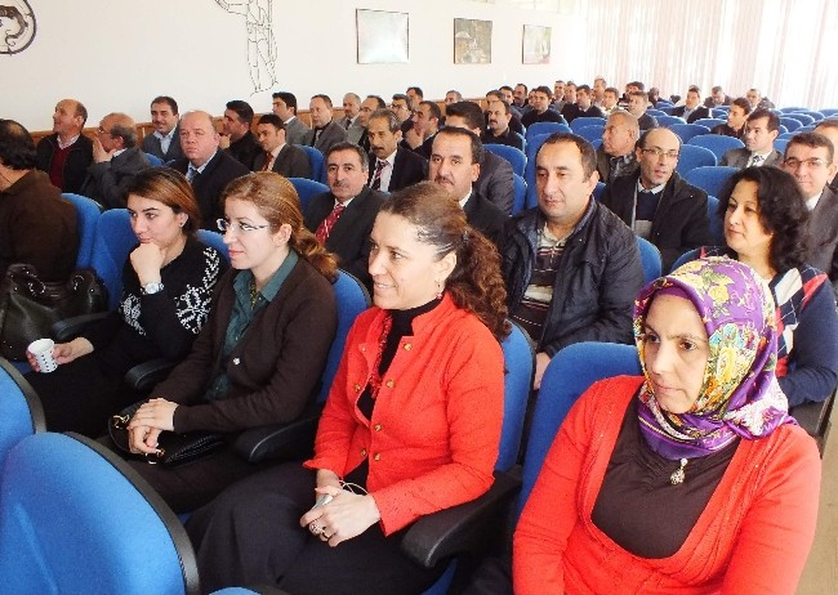 Tavşanlı\'da 61 Kuruma Stratejik Planlama Semineri Verildi