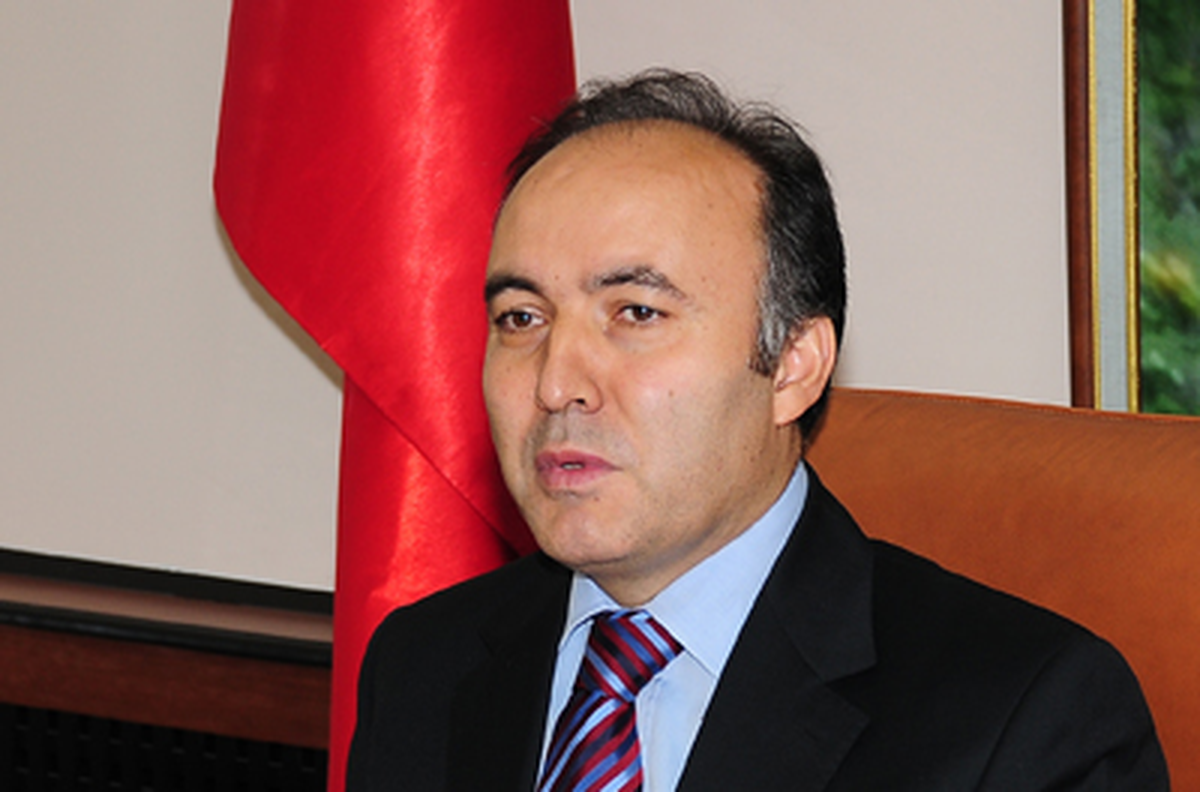 Vali Altıparmak: "Dünya İnsan Hakları Günü Kutlu Olsun"