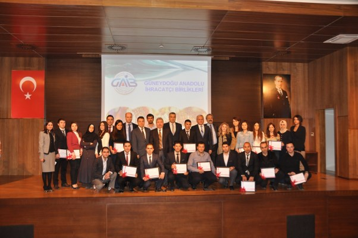2023 Hedefi Dış Ticaret Uzmanlarıyla Yeni İvme Kazanacak