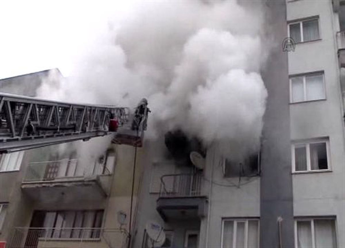 Aydın\'da Ev Yangını: 1 Yaralı