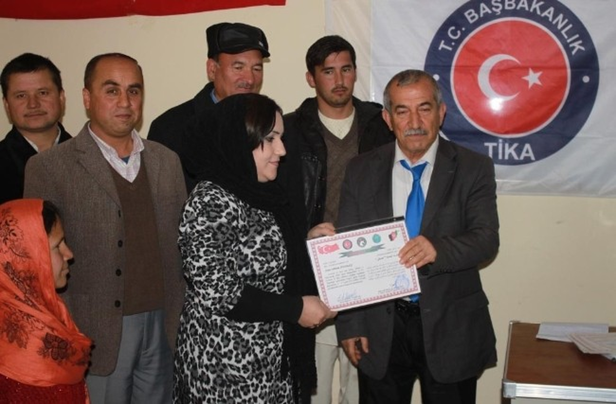 Afganistan\'da Bağcılık Eğitimi