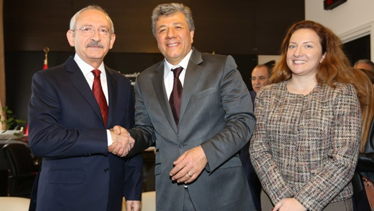 CHP\'li Mustafa Balbay Meclis\'te Yemin Etti