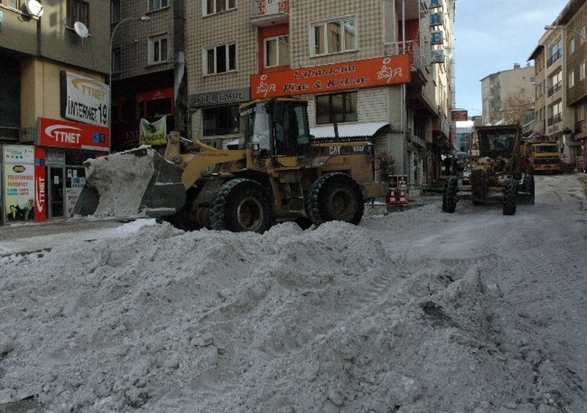 Hava Sıcaklığı Gece Ağrı\'da Eksi 29\'a Düştü