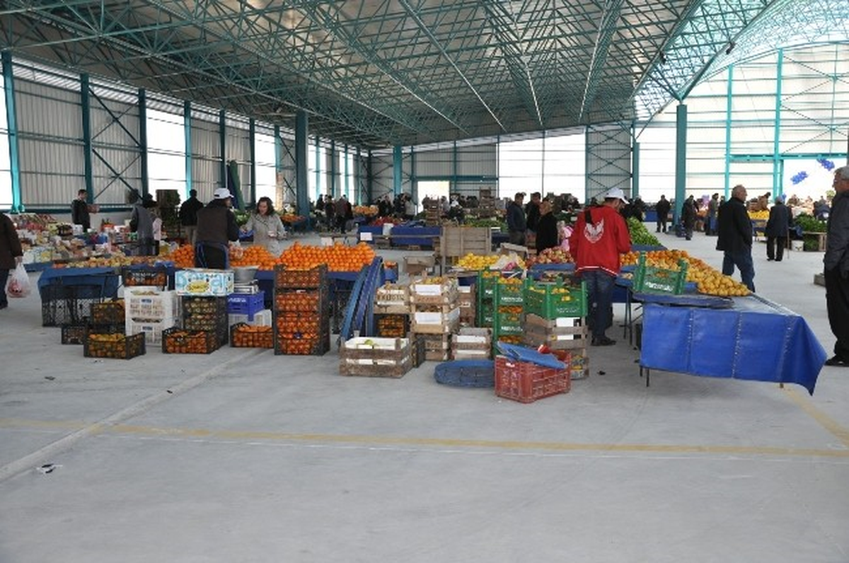 Dondurucu Kışta Pazar Keyfi