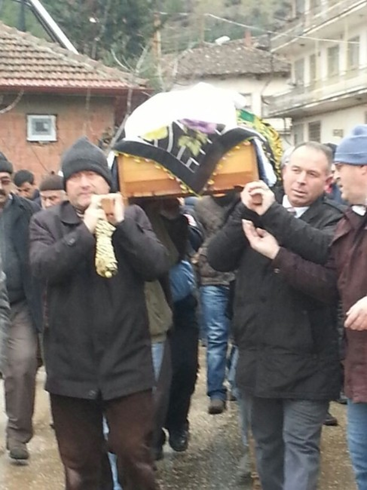 Eski Belediye Başkanı Cinoğlu\'nun Annesi Vefat Etti