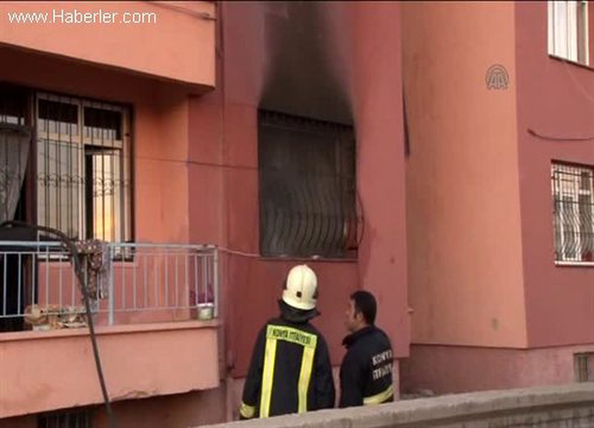 Konya'da Ev Yangınında 6 Kişi Hastanelik Oldu