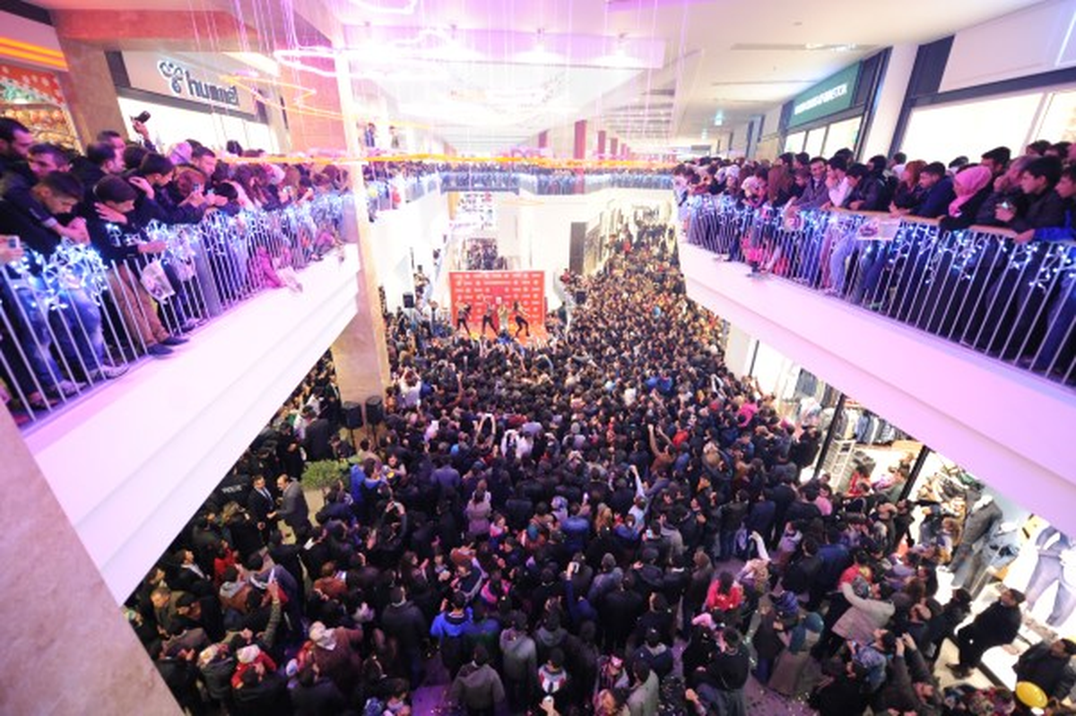 Forum Gaziantep\'te Yılbaşı Coşkusu Büyük Şölenle Başladı