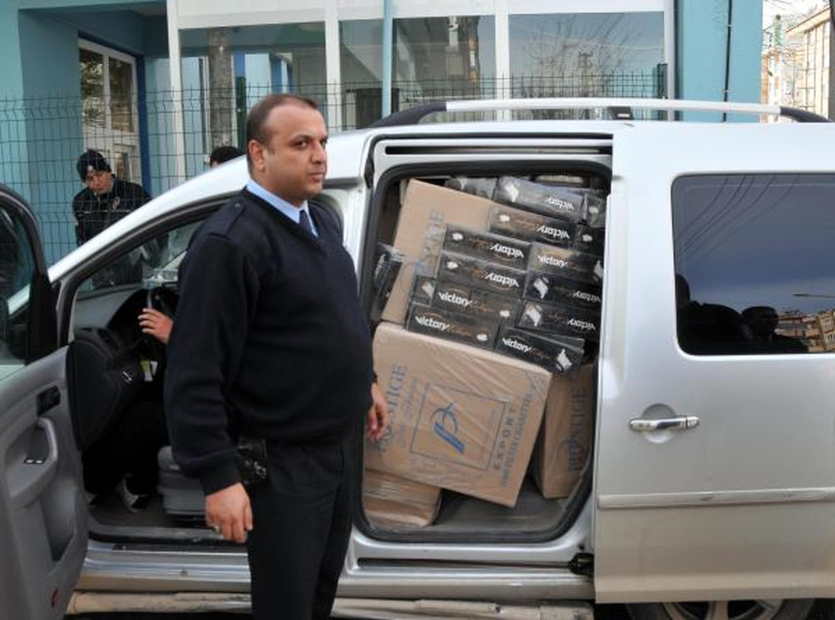 Gaziantep\'te 20 Bin Paket Kaçak Sigara Ele Geçirildi