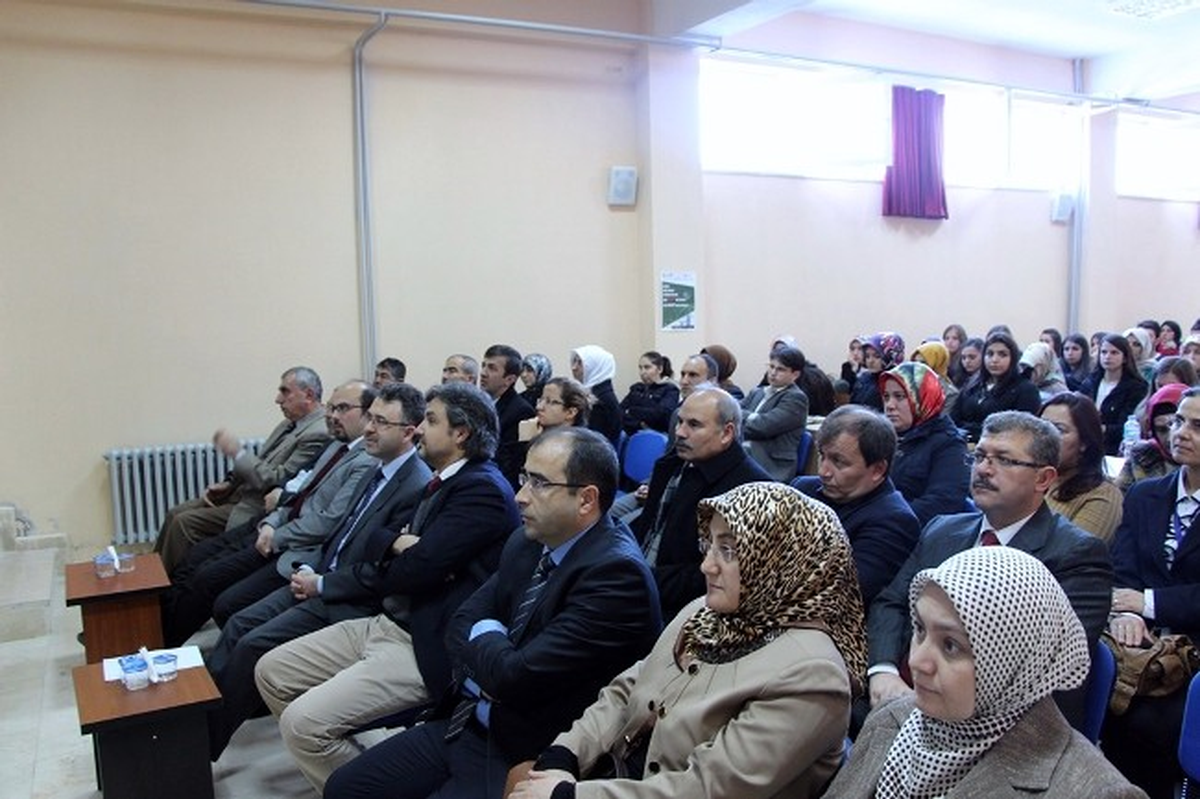 Gediz Meslek Yüksekokulu\'nda "Organ Bağışının Sağlık ve Dini Boyutu" Konulu Panel
