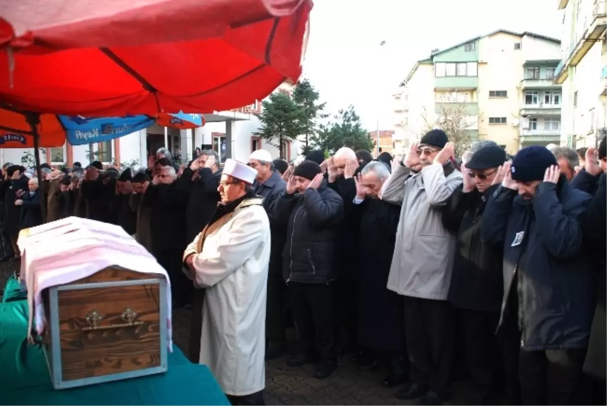 Gülüç Eski Belediye Başkanı İbrahim Yalçın Toprağa Verildi