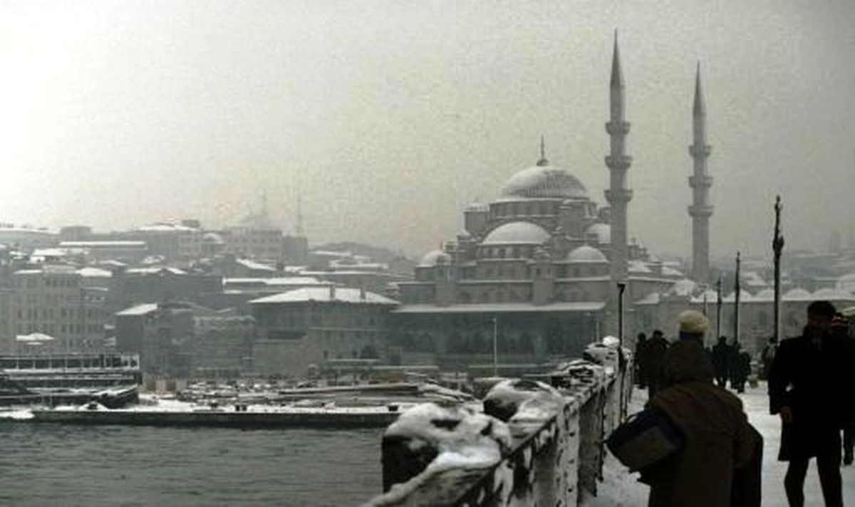 İstanbul Valiliğinden Kar Yağışı Uyarısı